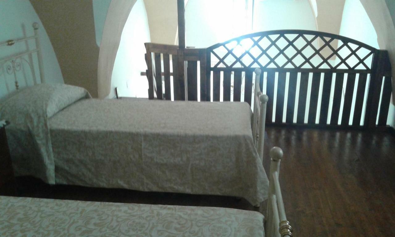 A Casa Di Monia Villa Felline ภายนอก รูปภาพ