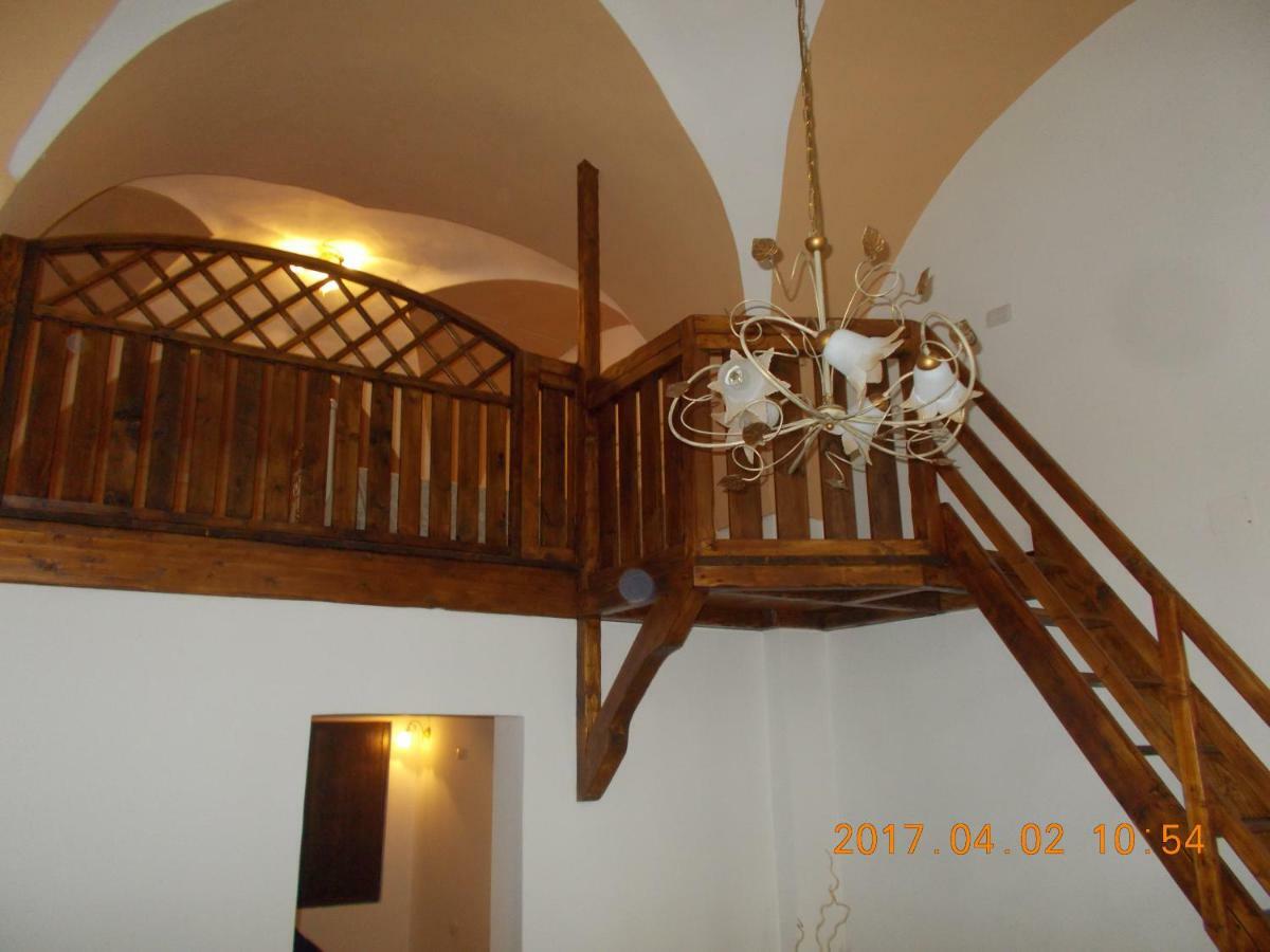 A Casa Di Monia Villa Felline ภายนอก รูปภาพ