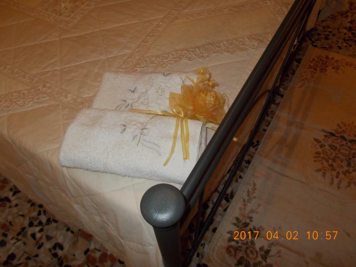 A Casa Di Monia Villa Felline ภายนอก รูปภาพ