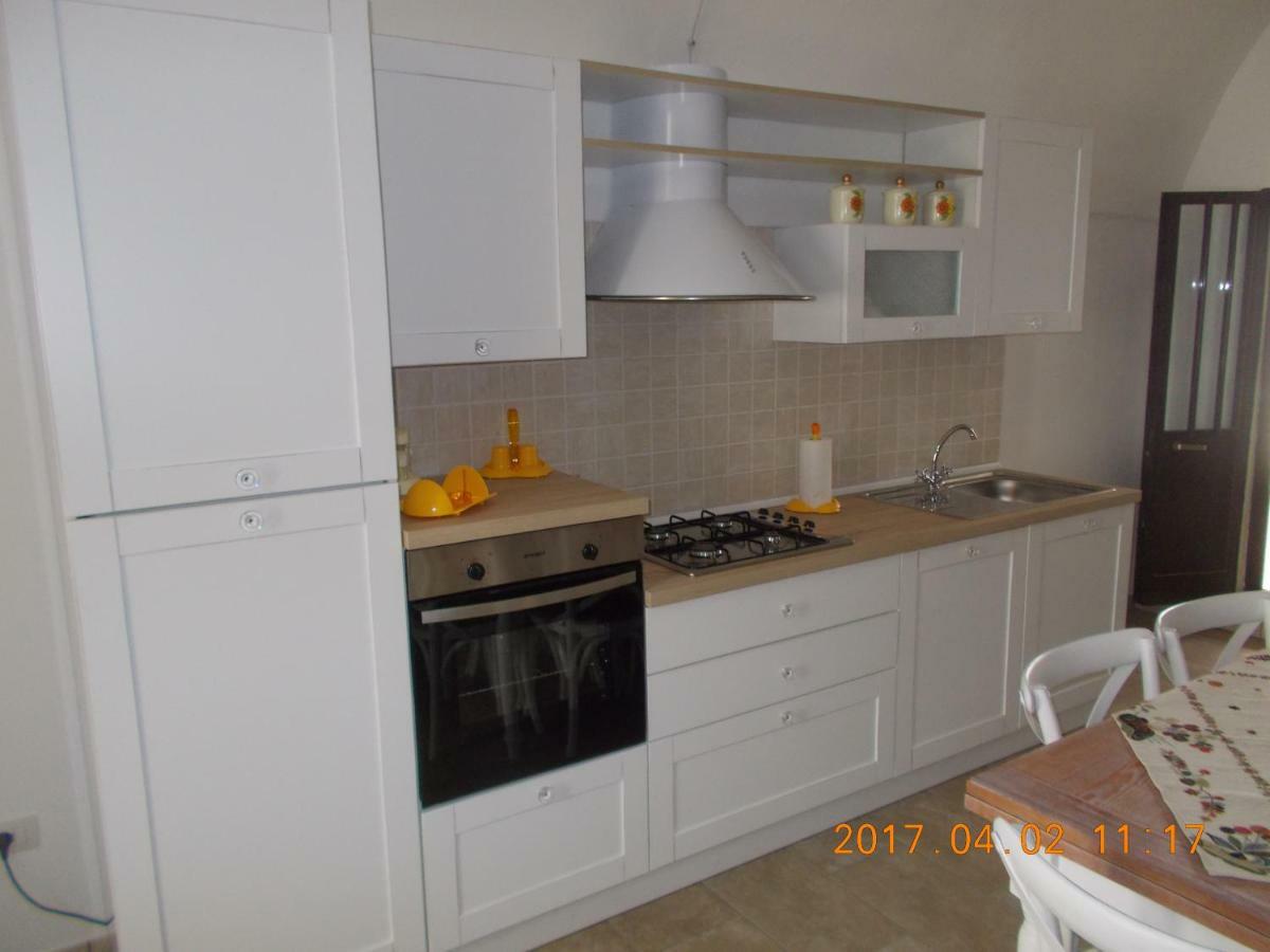 A Casa Di Monia Villa Felline ภายนอก รูปภาพ